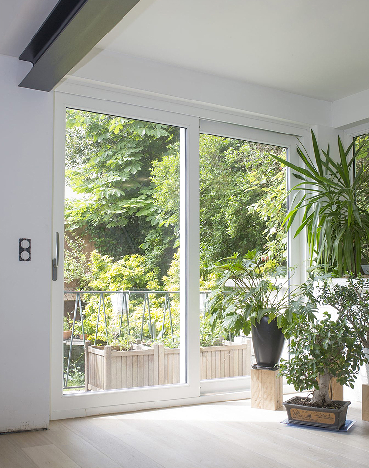 Coulissants en bois Atulam à Brunoy (91) - La Fermeture Parisienne project-slider-image