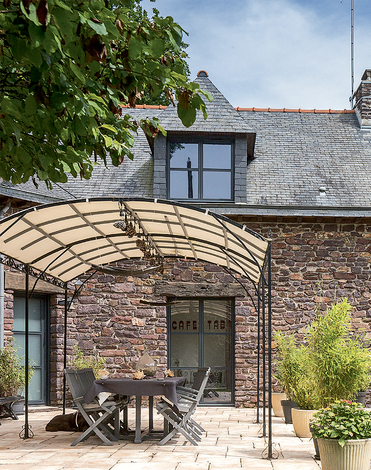 Fenêtres en aluminium KLINE à Sainte-Geneviève-des-Bois 91 - La Fermeture Parisienne project-slider-image