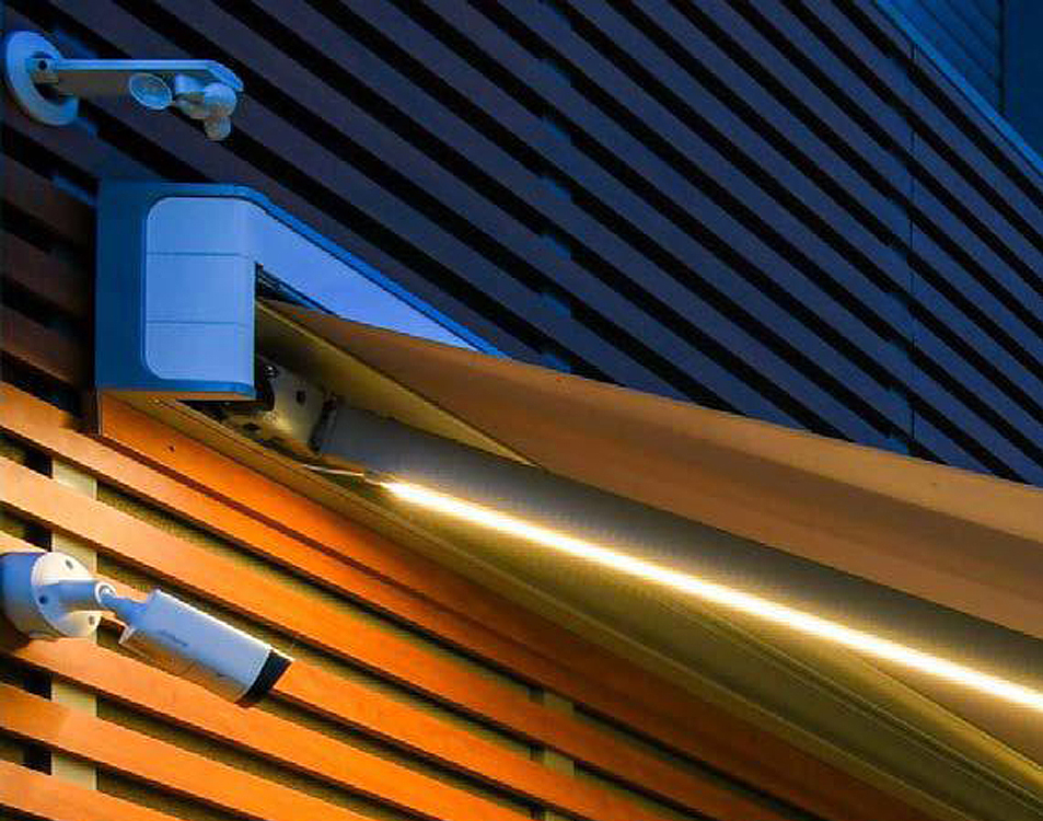 Stores banne grande longueur aux Molières (91) - La Fermeture Parisienne project-slider-image